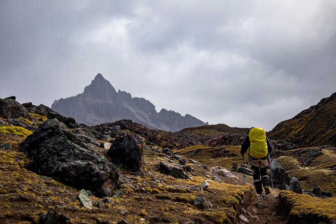 Ausangate and Rainbow Mountain Trek – 3 Days / 2 Nights - Day 1: Upis, Ausangate views, and Hatun Pucacocha
