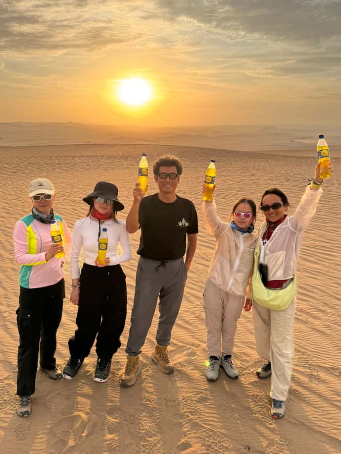 Buggy tour in the Huacachina Desert, sunset, and sandboarding - Practical clothing and safety advice