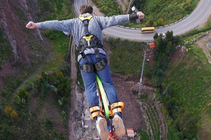Bungee Jumping Action Valley Experience from Cusco - The staff make the biggest difference