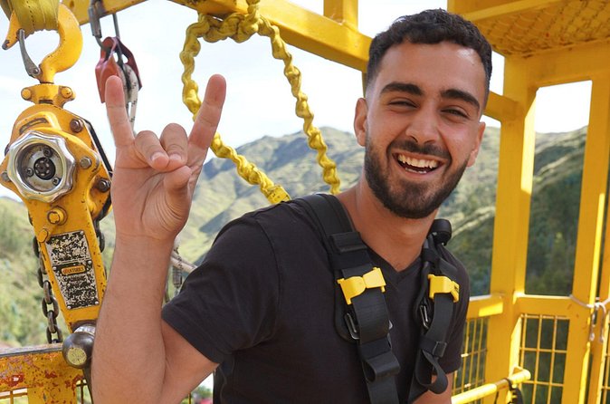 Bungee Jumping Action Valley Experience from Cusco - Who should book this experience?