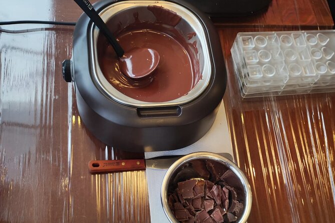 Chocolate Workshop in Cusco with Premium Organic Cacao - Why this chocolate class fits a Cusco evening