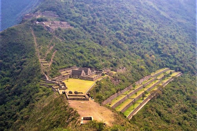 Choquequirao Trek 4 days and 3 nights - Day 3: Sunrise at the Inca citadel