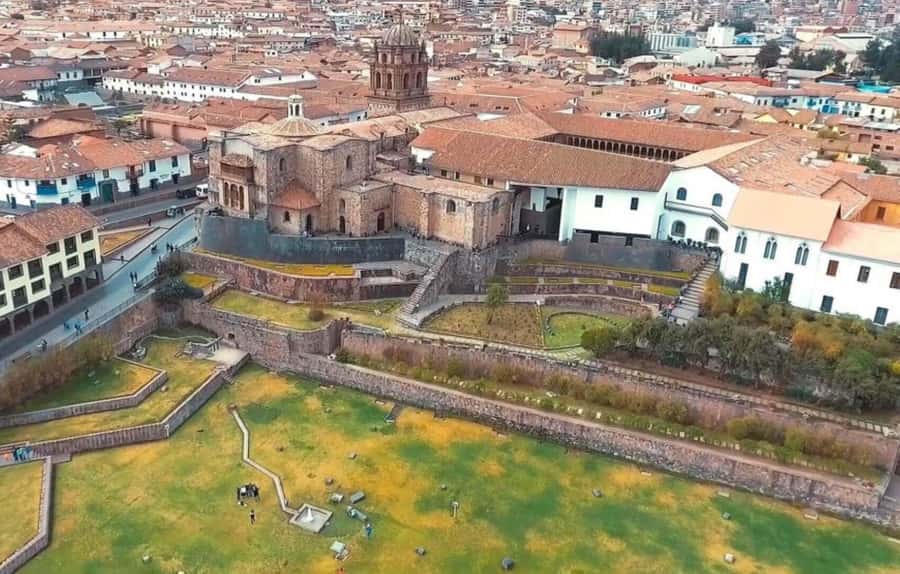 City Tour Cusco Qoricancha Sacsayhuaman y Tambomachay - Timing, transport, and the pace of the day