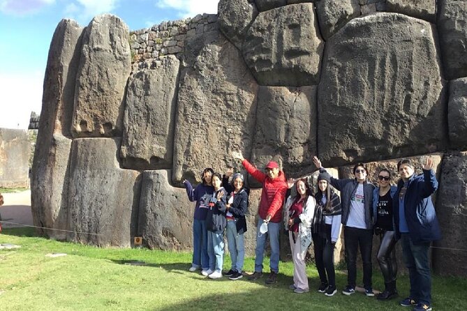 City Tour Cusco With Qoricancha and 4 Ruins - Walking to Qorikancha