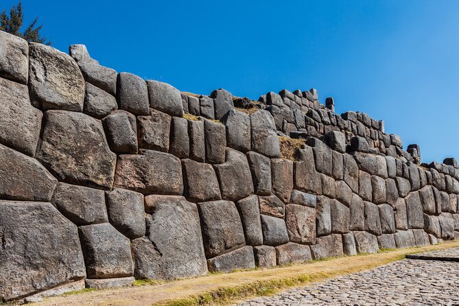City tour Tour in the City of Cusco - Tambomachay and Pucapucara: water, stone, and a quick pause