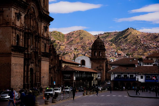 City walking tour by the Magical Cusco - San Pedro Market, the most hands-on stop