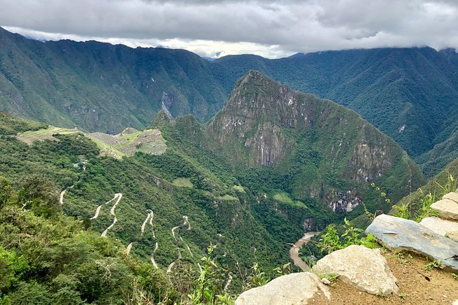 Classic Inca Trail To Machu Picchu 4 Days And 3 Nights 2026 - Day 3: Phuyupatamarca, Inti Pata, and Wiñay Wayna