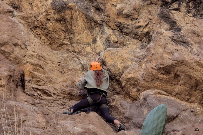 Climbing Experience in Urubamba - The roped wall: a gentle introduction with limits
