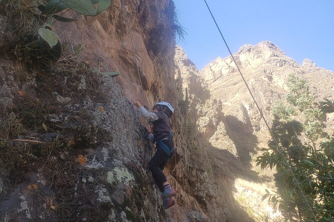 Climbing Experience in Urubamba - Mountain views, a restaurant, and the Sacred Valley setting