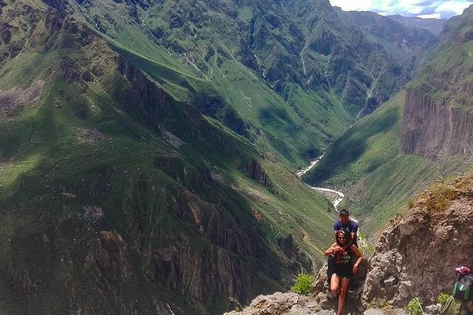 Colca 2 Days and 1 Night - Chacapi hot springs: a useful afternoon pause