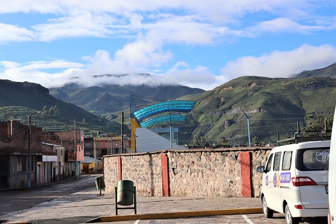 Colca Canyon / 2 Day 1 Night Trek - Climbing out and soaking at Chacapi