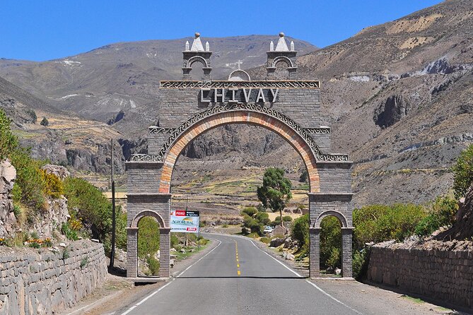 Colca Canyon 2 days from Arequipa with final transfer to Puno - Day two: The early drive to Cruz del Cóndor