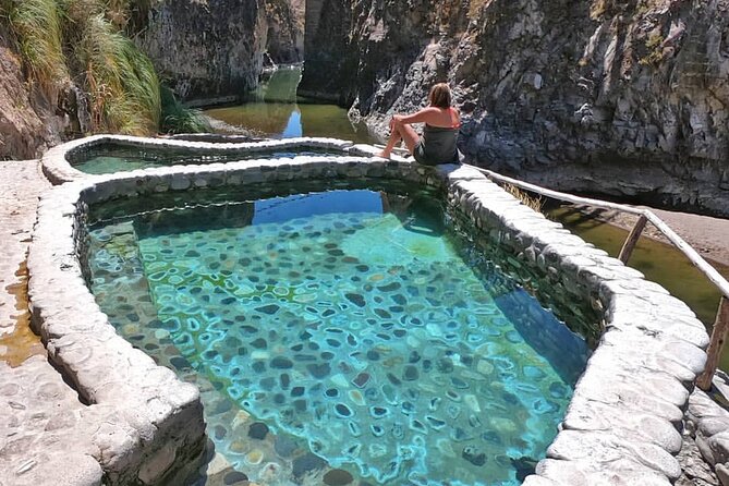Colca Canyon 2 days from Arequipa with final transfer to Puno - What the $85 price really covers