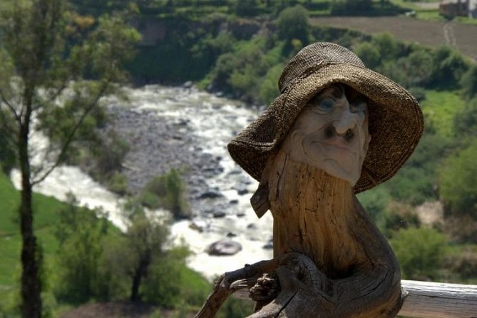 Countryside Tour Arequipa - Carmen Alto: pay a small fee for the view