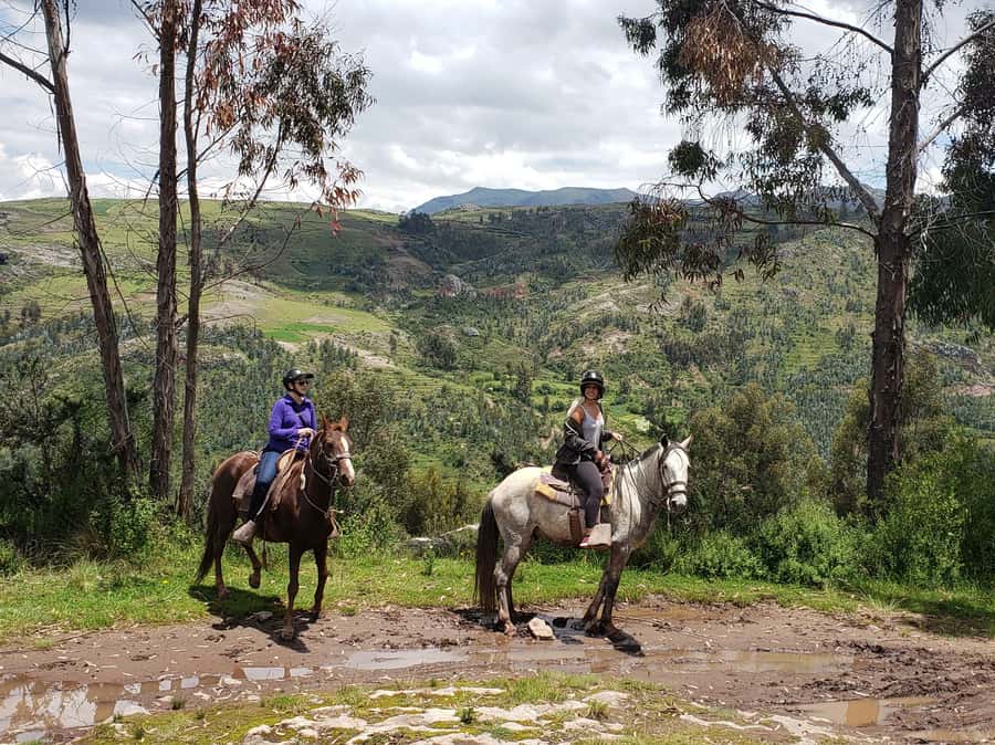 Cusco: 3-Hour Horse Riding Tour to the Temple of the Moon - Rain, altitude, and the practical side of the route