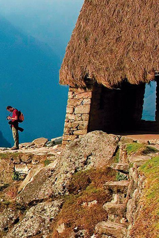 Cusco: 4-Day Inca Trail to Machu Picchu with Accommodation - Food, lodging, and group atmosphere