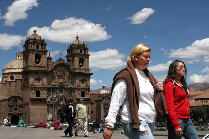Cusco Airport Shared Arrival Transfer - The Approximately 30-Minute Ride Into Cusco