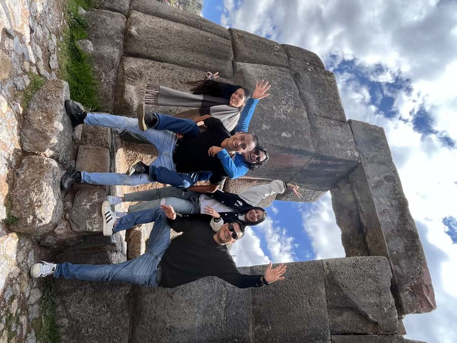 Cusco: Archeological Sites Tour and Forest Photo Experience - What the $17 price really covers