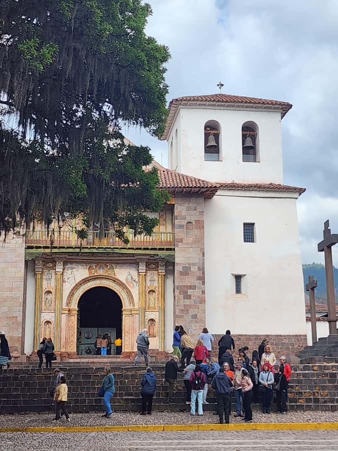 Cusco: Bus Turistico Puno Cusco con Tour y Buffet - Andahuaylillas and the Chapel of America