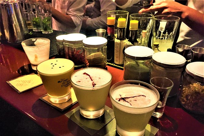 Cusco by Night: Walking tour, Pisco Sour Lesson, Dinner - Key points to know before booking