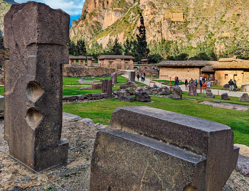 Cusco:Chinchero,Moray & Salt Mines drop-off in Ollantaytambo - Maras: salt ponds on the mountainside