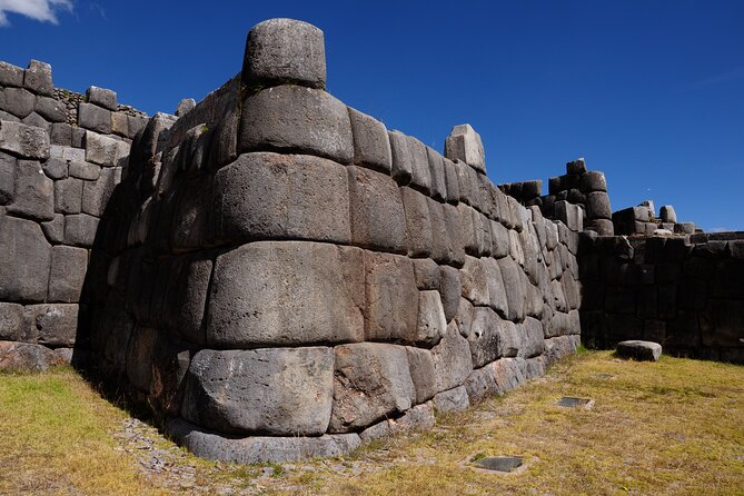 Cusco City Sightseeing and Sacsayhuaman Archeological Park Tour - Qorikancha: the Temple of the Sun beneath Santo Domingo
