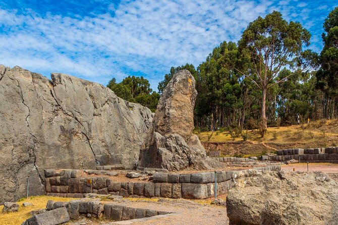 Cusco City Small Group Tour - Meeting the huge stones at Sacsayhuamán