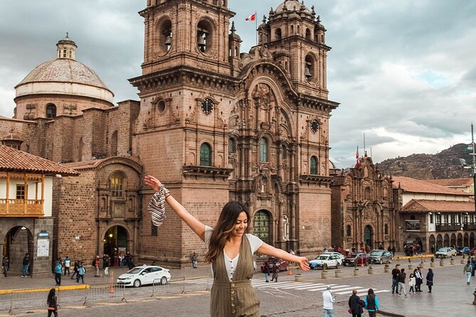 Cusco City Tour And Ruins Around (group Tour - Economical Option) - Start in the Plaza de Armas at Cusco Cathedral
