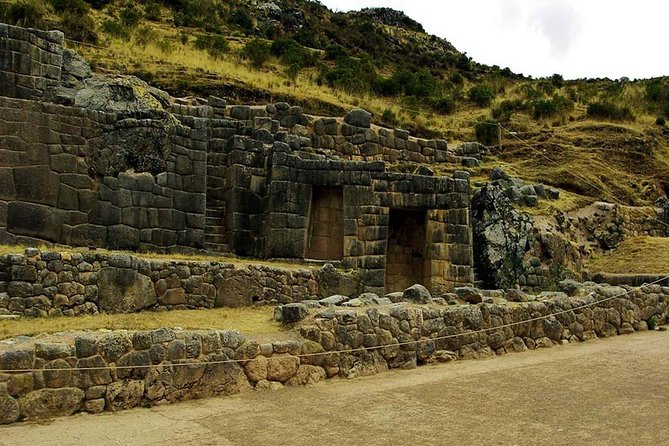 Cusco City Tour Four Ruins in Half-Day - Guides, drivers, and the small-group advantage