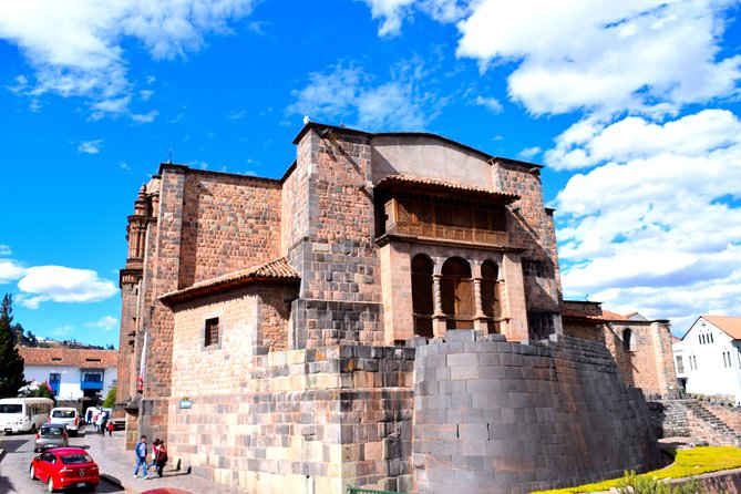 Cusco City Tour - Group Service - Cusco Cathedral and Andean-Christian faith