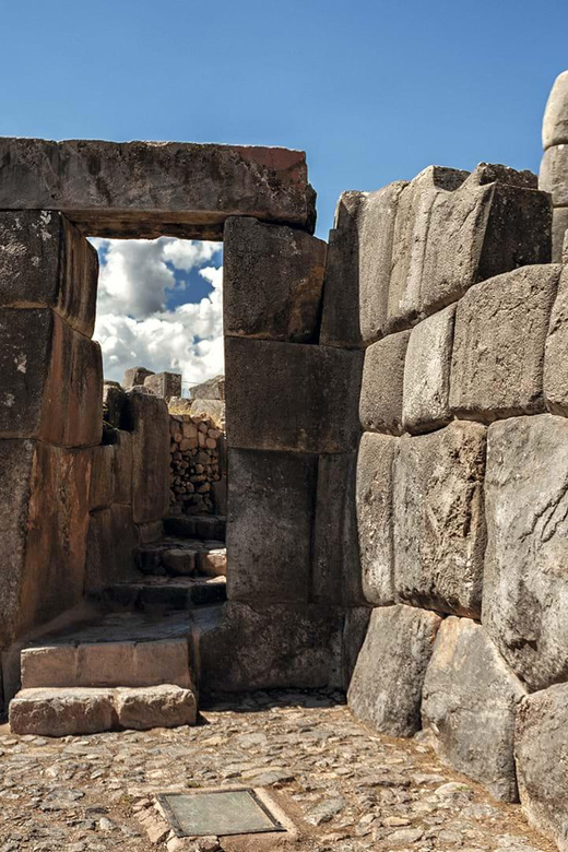 Cusco : City Tour of 4 Ruins and Sun Temple - Puca Pucara: a final fortress above Cusco