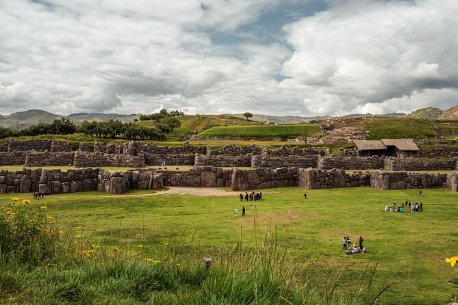 Cusco City Tour with Sacsayhuaman & Coricancha Entrance Tickets - Sacsayhuamán: huge stones and Cusco from above
