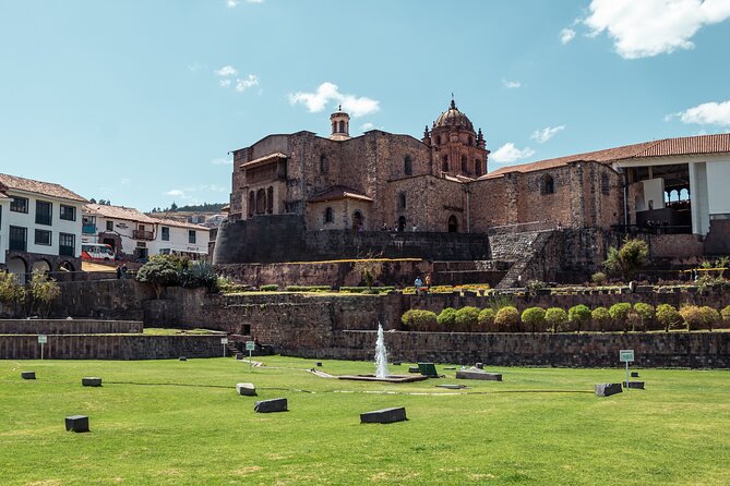 Cusco City Tour with Sacsayhuaman & Coricancha Entrance Tickets - Coricancha: where Inca religion meets colonial Cusco