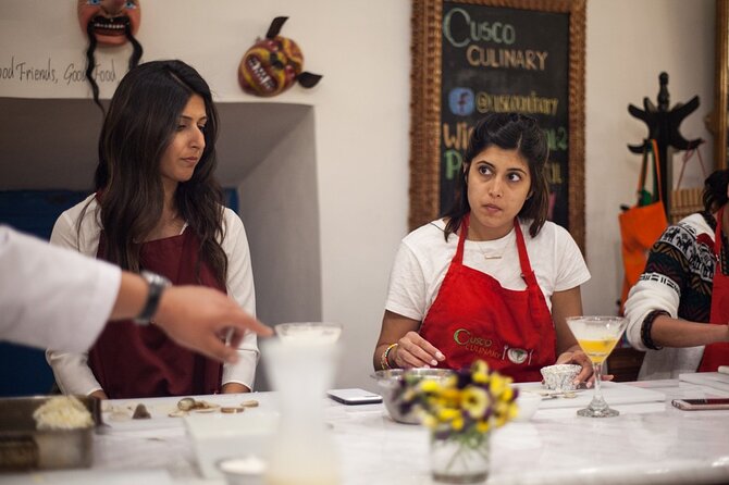 Cusco Cooking Classes and San Pedro Market Tour - Making the Famous Pisco Sour