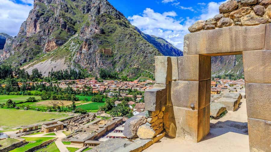 Cusco: Full-Day Sacred Valley History Tour - Chinchero and the living textile tradition