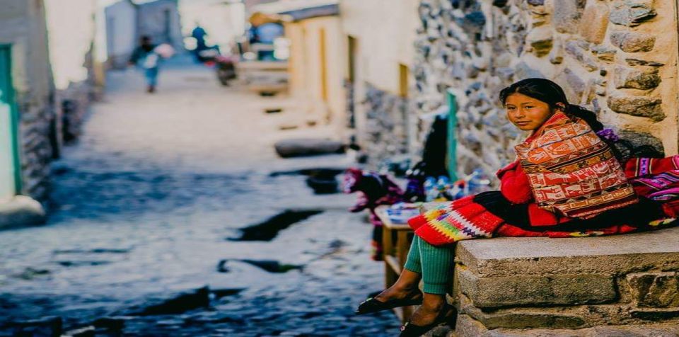 Cusco: Full-Day Tour of The Sacred Valley With Lunch - What to bring for changing Andean weather