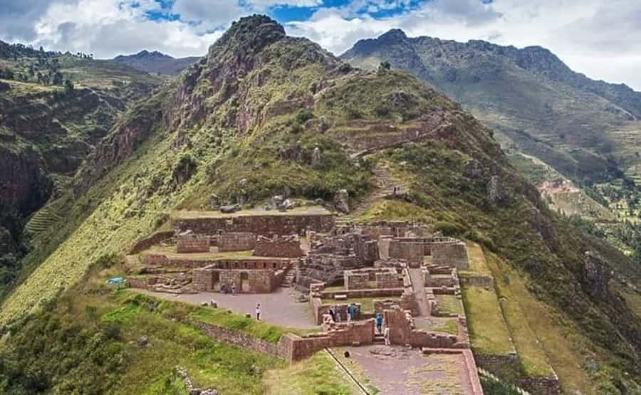 Cusco: Full-Day Tour of The Sacred Valley With Lunch - Ollantaytambo explains the valley’s defensive side