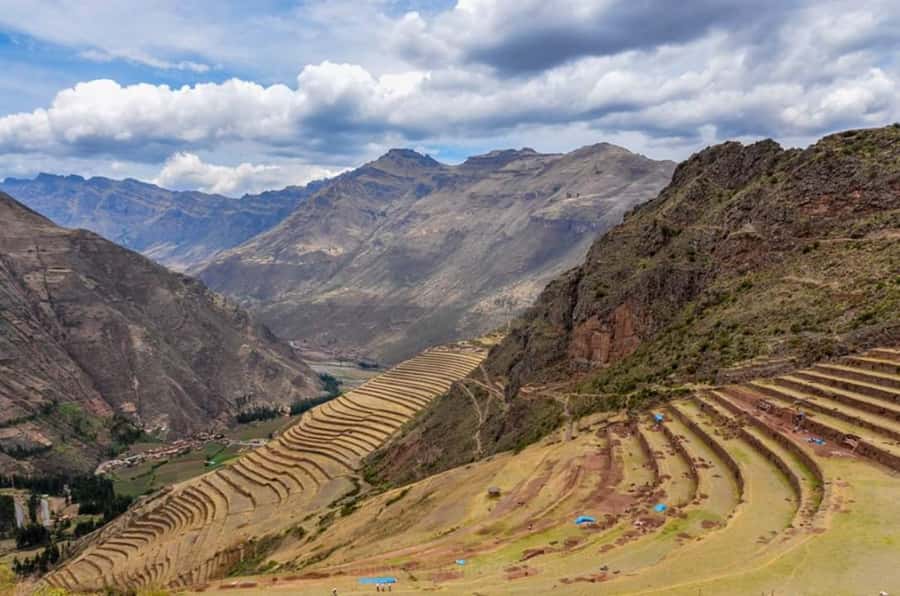 Cusco: Full-Day Tour of The Sacred Valley With Lunch - Chinchero adds textiles, colonial layers, and an Inca wall