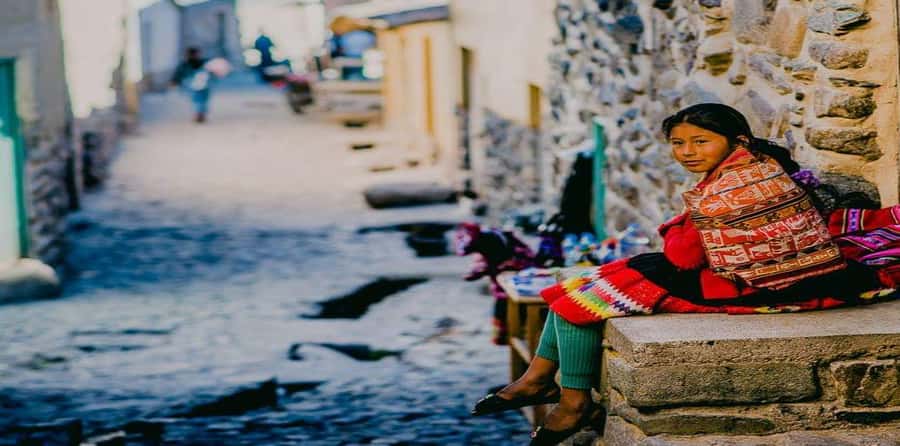 Cusco: Full-Day Tour of The Sacred Valley With Lunch - Lunch, transport, and group size: what the $38 covers
