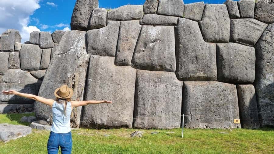 Cusco: Half-Day City Tour with Sacsayhuaman and Q'enco - Q’enqo, where the mood changes