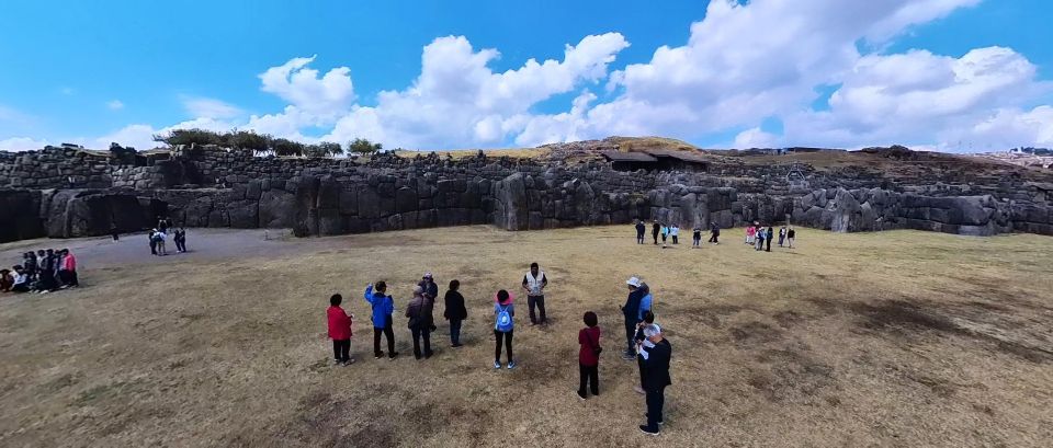 Cusco : Half-Day Explore Inca Ruins qoricancha sacsayhuaman - A bilingual tour with a practical language question