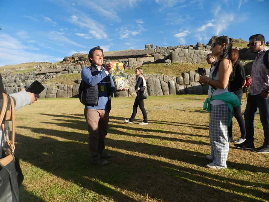 Cusco: Half-Day Historic City Tour - Qenqo and the sacred labyrinth