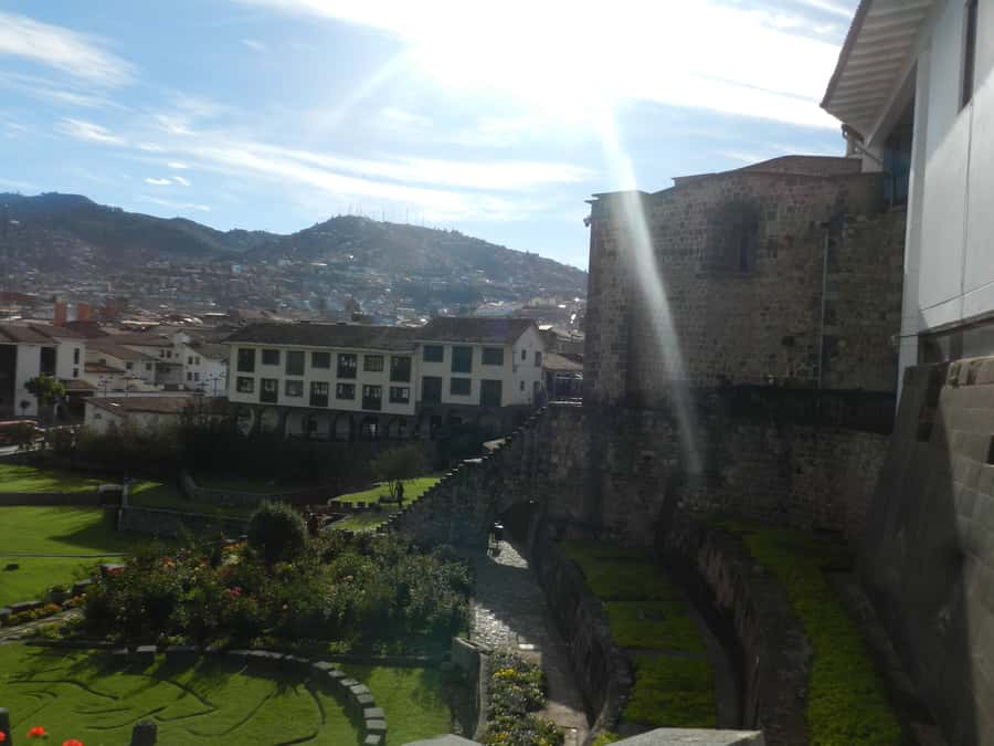Cusco: Half-Day Historic City Tour - Puca Pucara, the roadside military complex