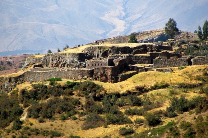 Cusco Half Day Tour: Cathedral, Qorikancha & 4 Inca Ruins - Sacsayhuaman and the scale of Inca stonework