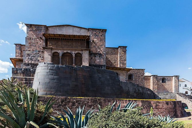 Cusco Half Day Tour: Cathedral, Qorikancha & 4 Inca Ruins - Cusco Cathedral and the Plaza de Armas