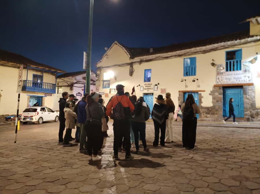 Cusco: Historic Walking Tour & Scenic Views with local drink - Mirador de San Cristobal and Cusco from above