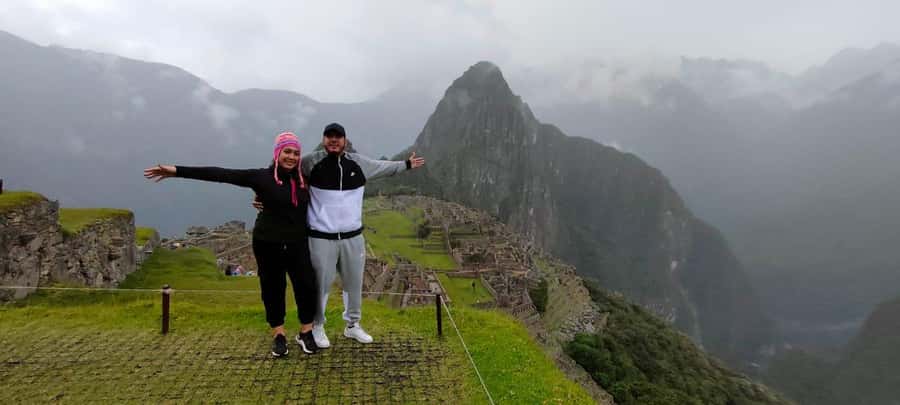 Cusco: Machu Picchu Day Trip with Train + Entrance ticket - Aguas Calientes gives the day a useful pause