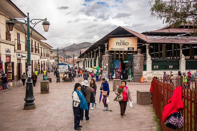 Cusco Markets and Ruins Small Group Tour - Sacsayhuaman and stones on a huge scale