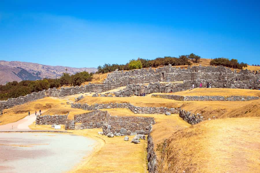 Cusco: Open Bus Tour of the City’s Wonder’s - The white Christ statue brings the best panorama