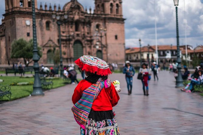Cusco Photo Day Tour - San Pedro Market at 10:30 a.m.
